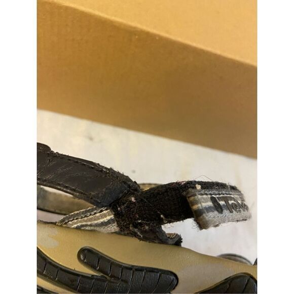 Teva sandals black #6310 black gray peeling size 9 - Picture 4 of 5